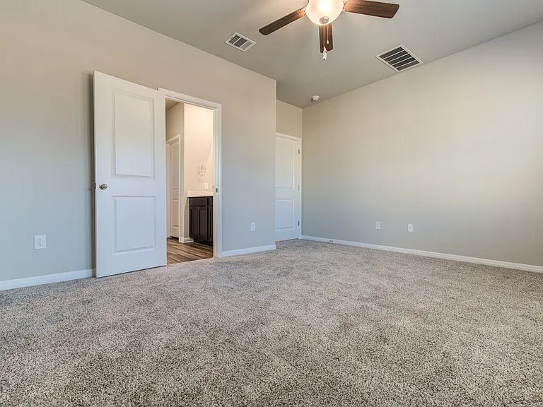 14513 Heartland Dr — Photo 30