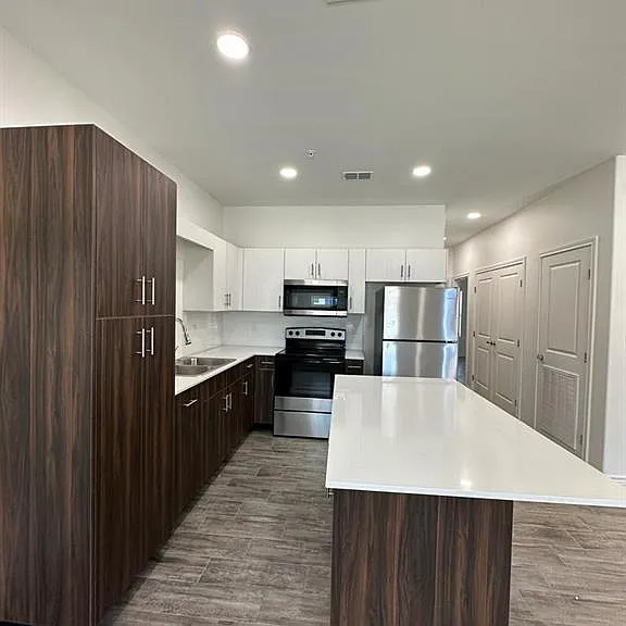 302 Sylvia Handy Dr #C3 — Photo 6