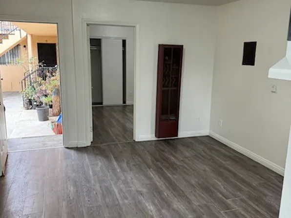 9416 S Figueroa St, Los Angeles, CA