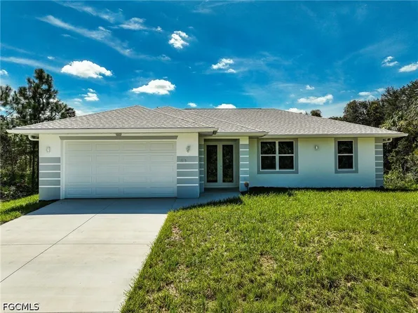 3515 58th St W, Lehigh Acres, FL 33971