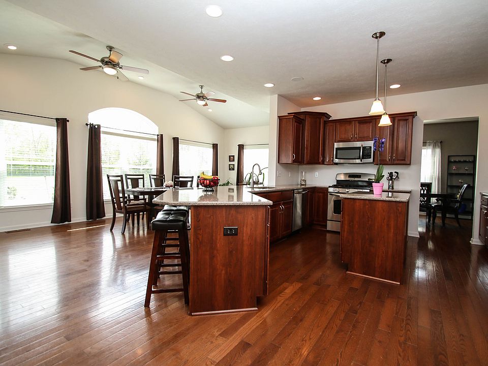 1st image of 1775 Estate Dr