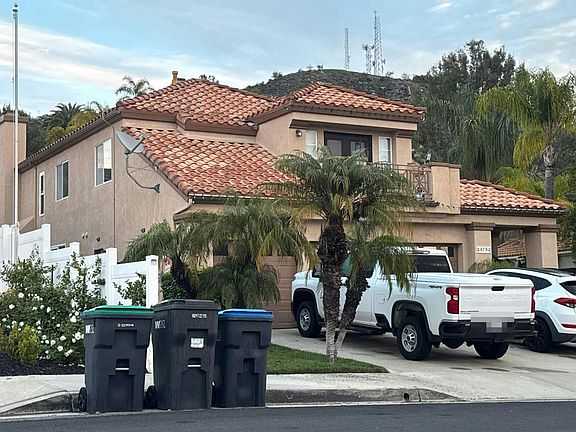 3rd image of 23752 Sonata Dr