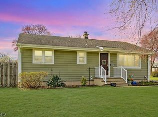 521 Jackson Ave, Manville, NJ 08835