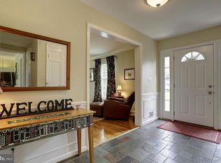 4224 Flower Valley Dr, Rockville, MD 20853