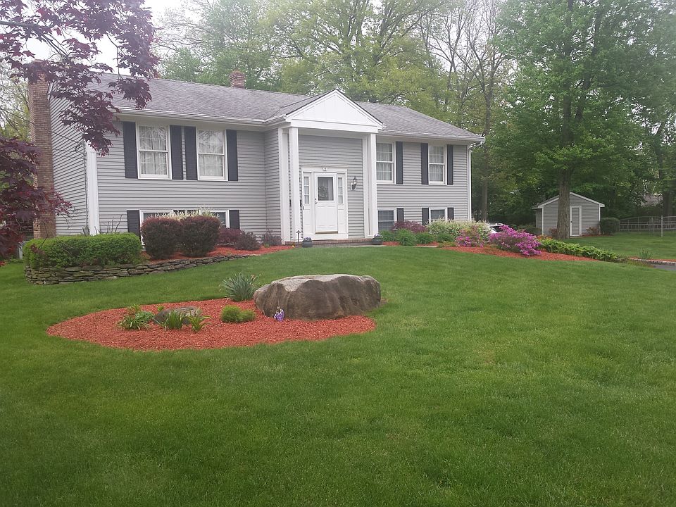 1st image of 2 Wedlake Ct