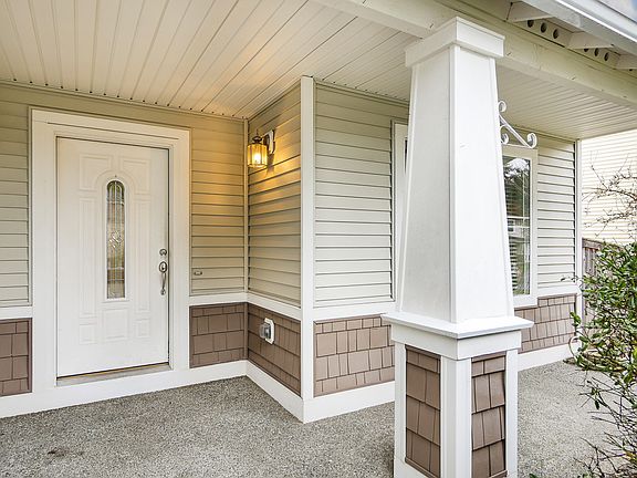 2nd image of 33524 38th Ave S