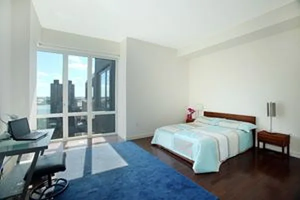 Sold by Douglas Elliman | media 19