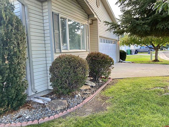 3rd image of 1685 Amador Ct