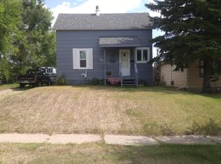 807 11th Ave SE, Jamestown, ND 58401