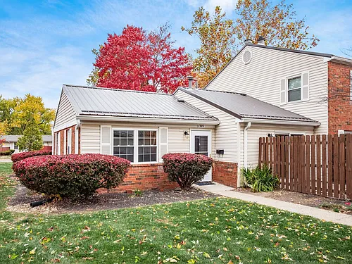 1303 Lowland Ct Photo 1