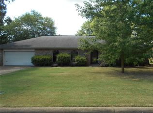 8000 Yorktown Rd, Fort Smith, AR 72903