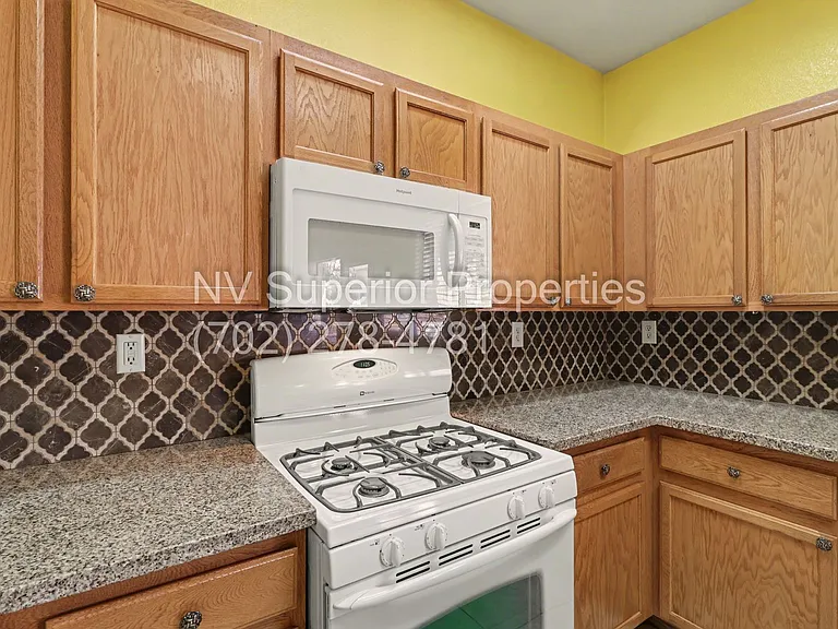 7929 Dana Maple Ct — Photo 20