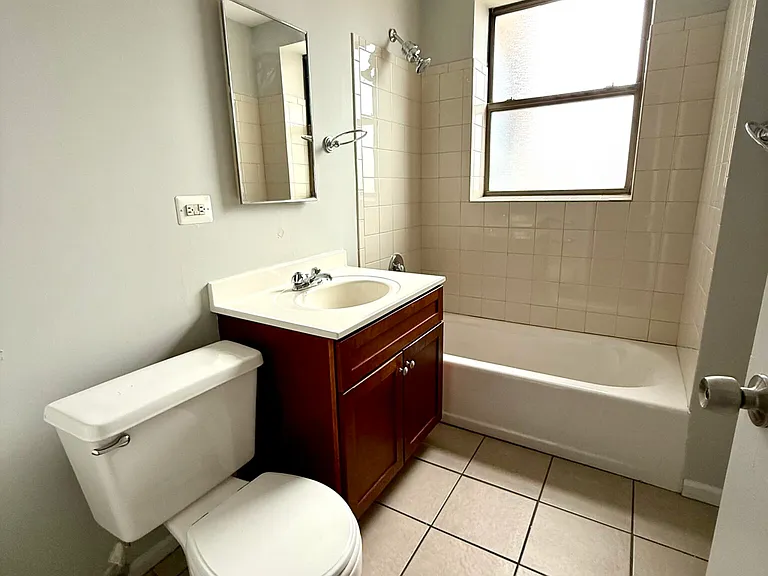 6141 S Woodlawn Ave #3 — Photo 9