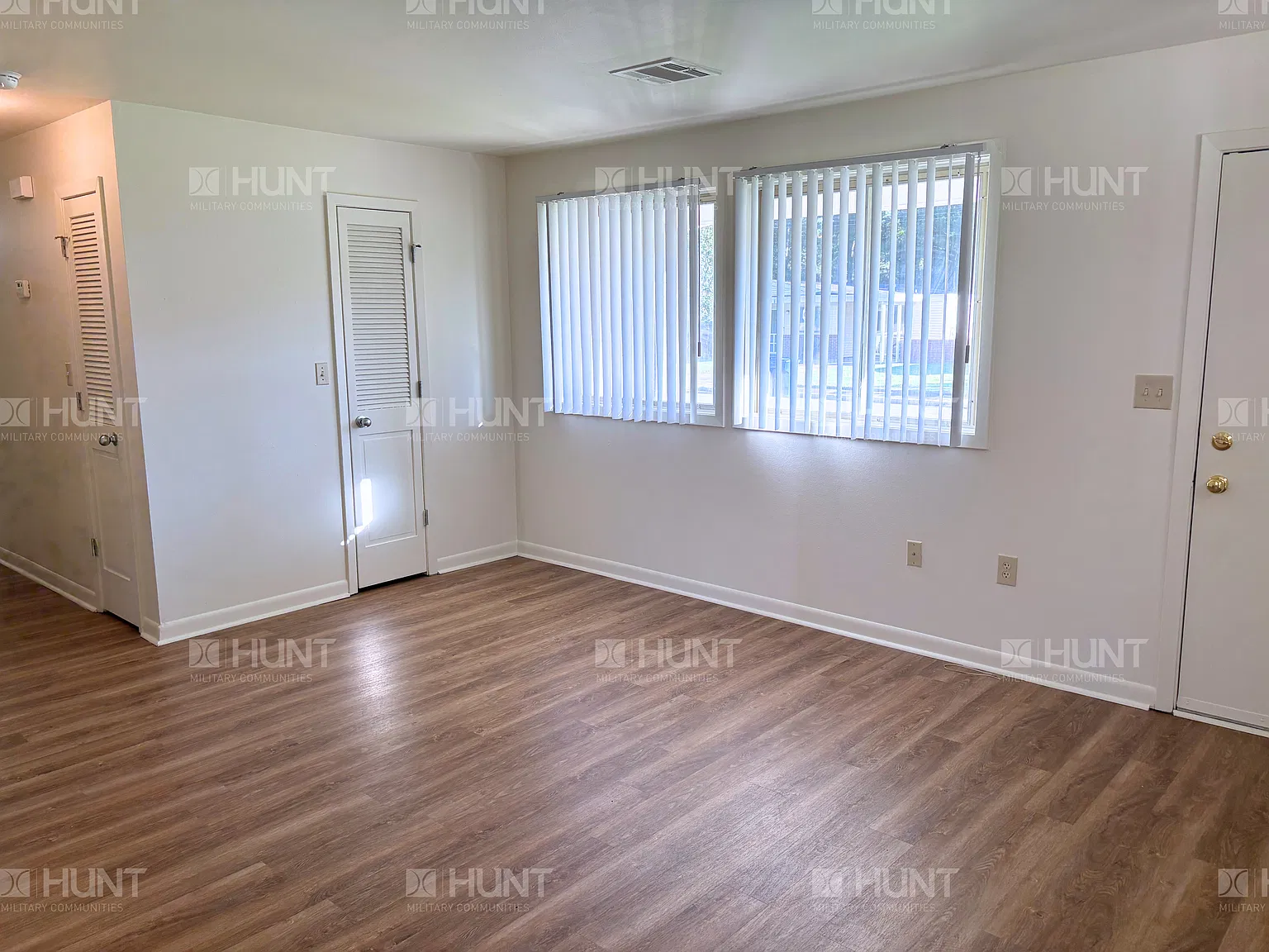 4 bed, 1380 sqft, $1,550 — Photo 3