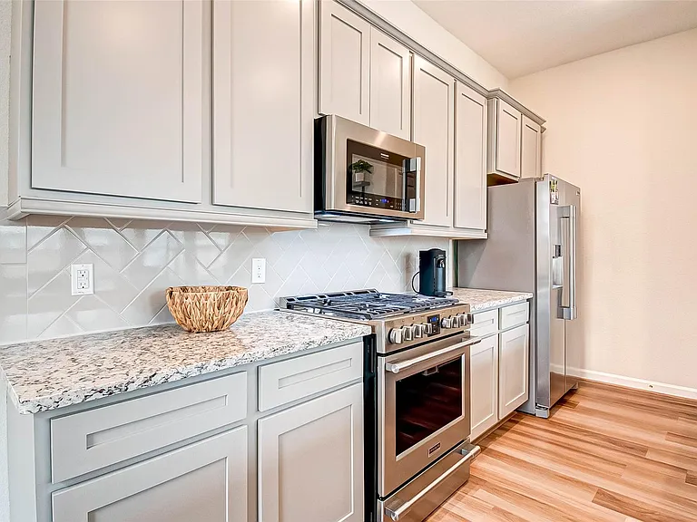 617 Aspen Falls Ct — Photo 12