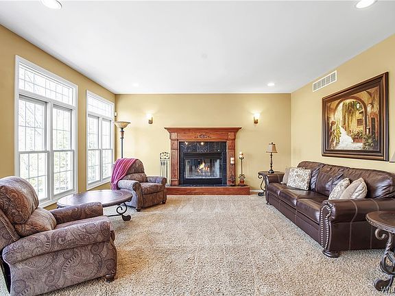 5th image of 8560 Northfield Rd