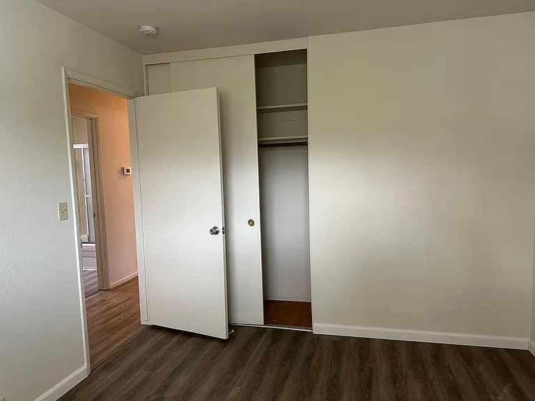 7547 Defoe Dr — Photo 8