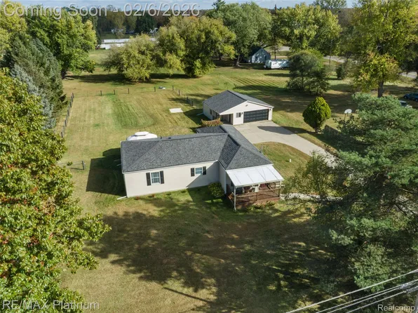 3499 S State Rd, Davison, MI 48423