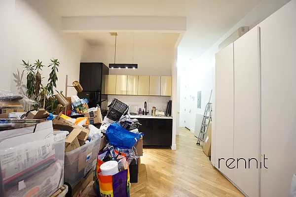 Rented by Rennit Inc. | media 20