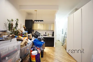 Rented by Rennit Inc.