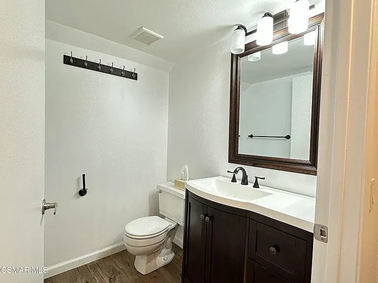 560 Spring Rd #82 — Photo 6