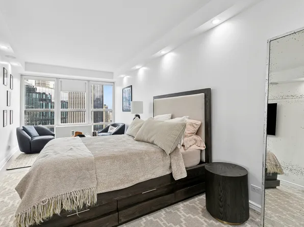 146 West 57th Street image 6 of 14