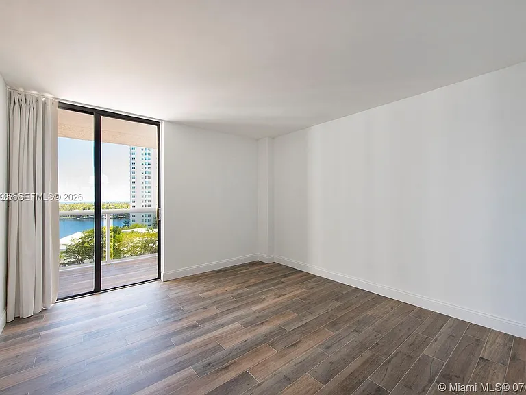 20505 E Country Club Dr #935 — Photo 11