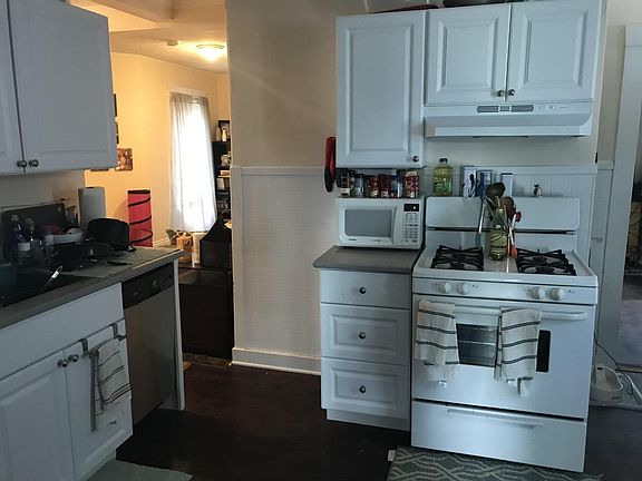5th image of 25 Hyde St APT 3