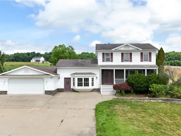 11241 Center Rd, Garrettsville, OH 44231