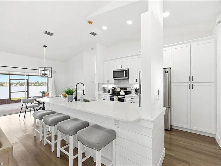 7287 Mill Pond Cir — Photo 17