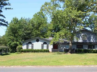 918 S Evenside Ave, Henderson, TX 75654