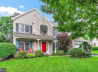 58 Brookview Dr, Lititz, PA 17543