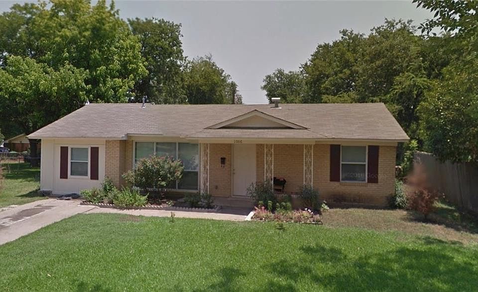 1st image of 1006 Delmar Dr