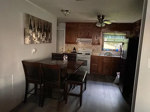 1617 School Dr Photo 1