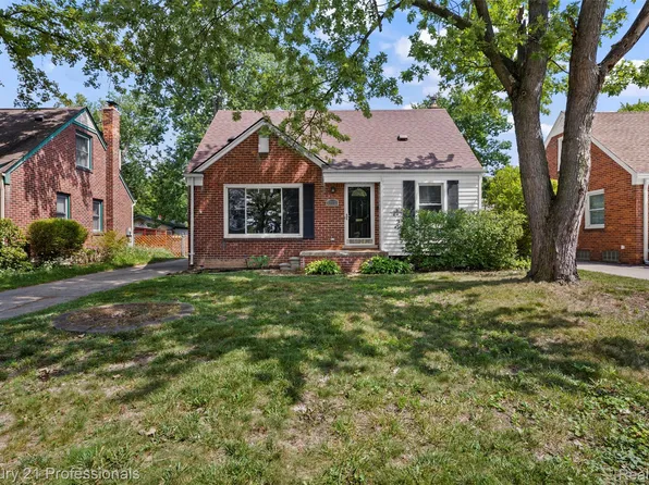 2712 N Vermont Ave, Royal Oak, MI 48073