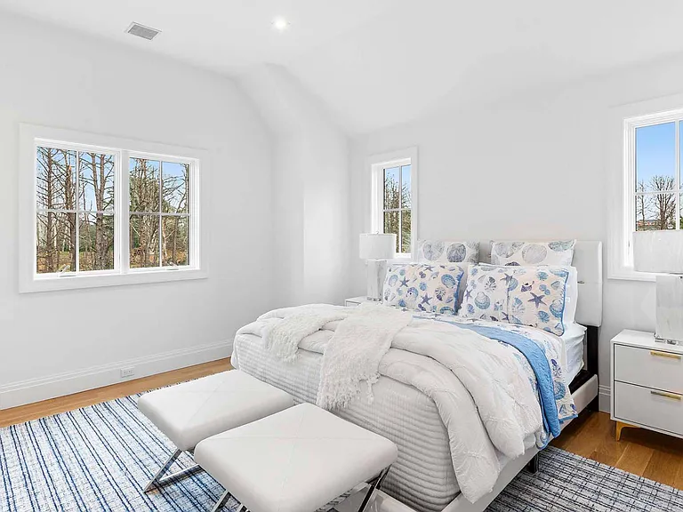 51 Arbutus Rd — Photo 23