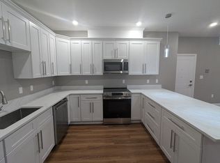 13 Nahant St #4C, Lynn, MA 01902