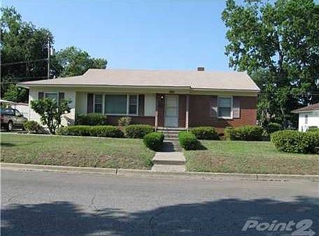2nd image of 2110 Glynnwood Dr