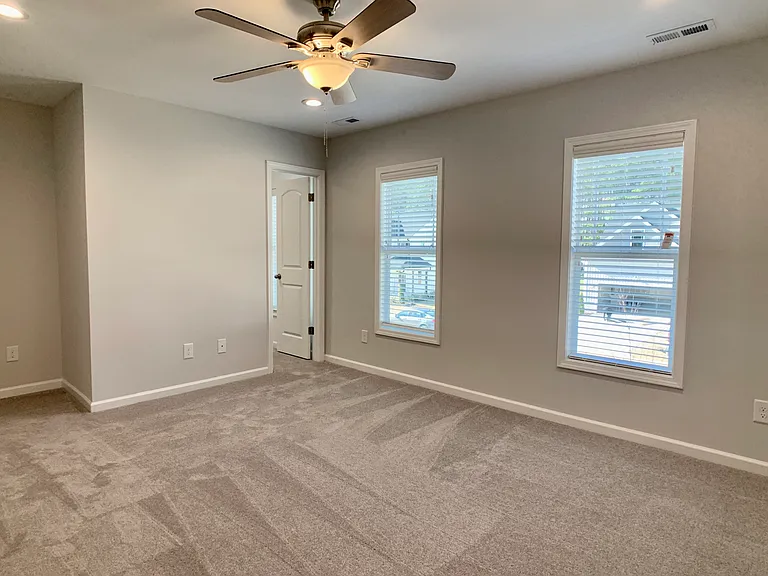9 Chapman Ct — Photo 12