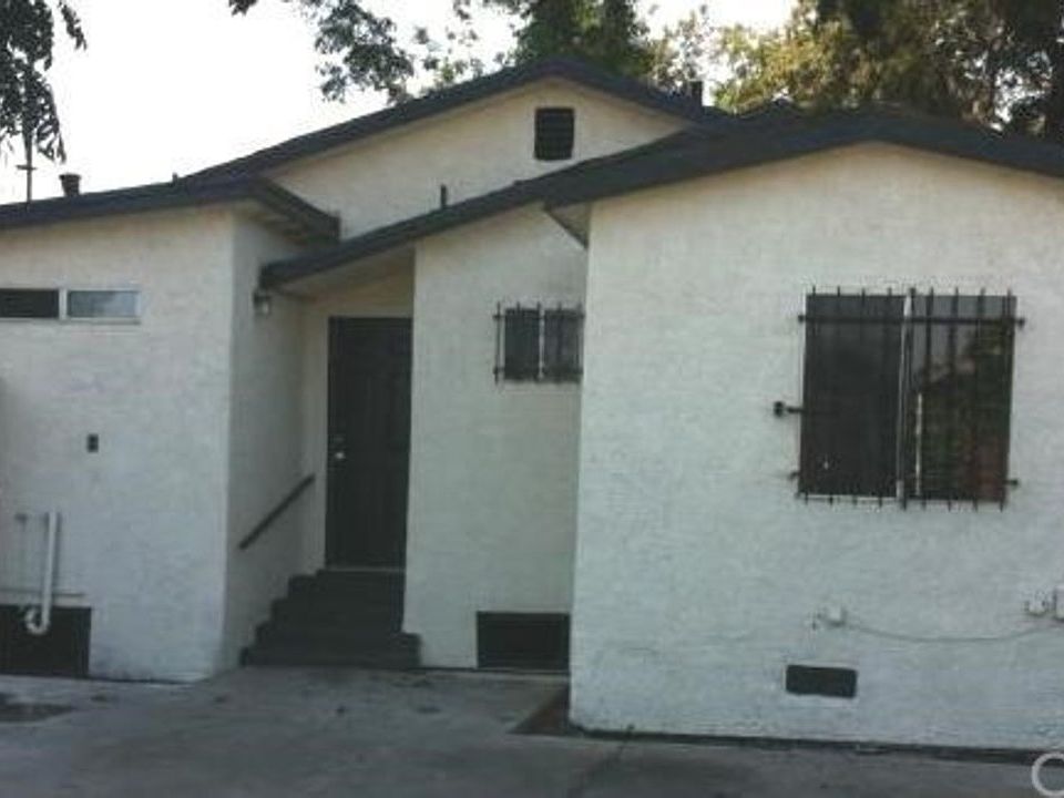 1st image of 1439 E 22nd St