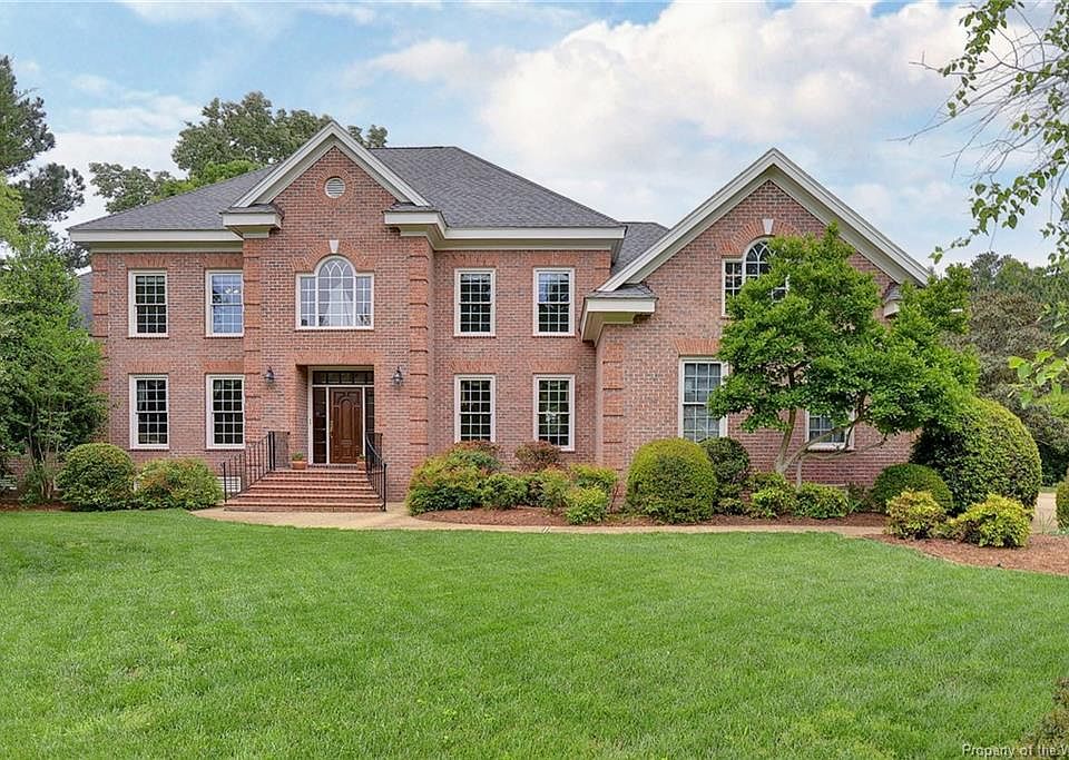 1st image of 2700 Wingfield Close