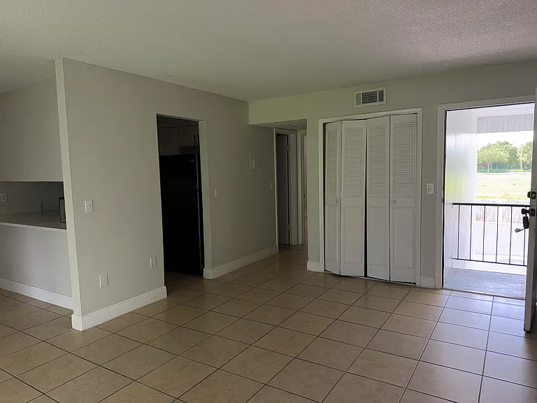 5317 Curry Ford Rd #202-M — Photo 3