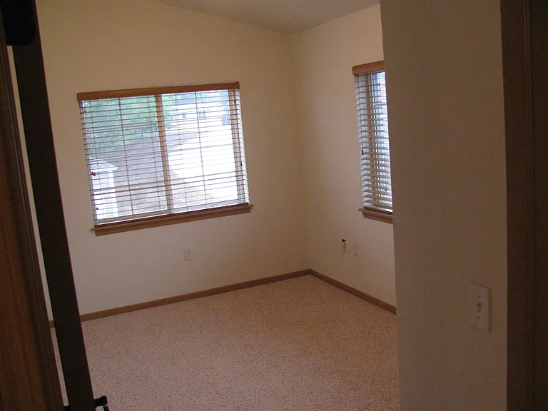 420 Grant St #2 — Photo 6
