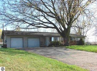 806 Hampton St, Alma, MI 48801