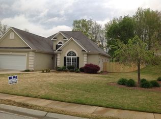 110 Creek Side Dr, Carrollton, GA 30116