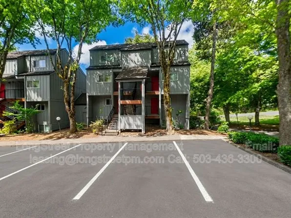 4 Touchstone Dr #143, Lake Oswego, OR 97035