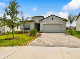 38124 Shale Stone Ct, Zephyrhills, FL 33540