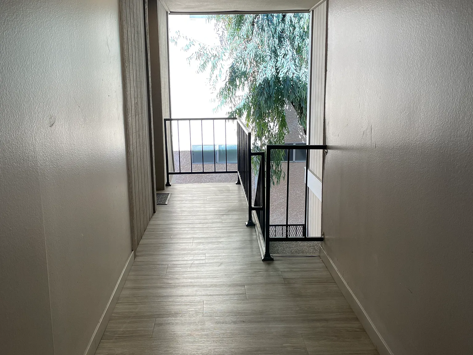 LUXURY LIVING AT AN AFFORDABLE PRICE — Photo 2