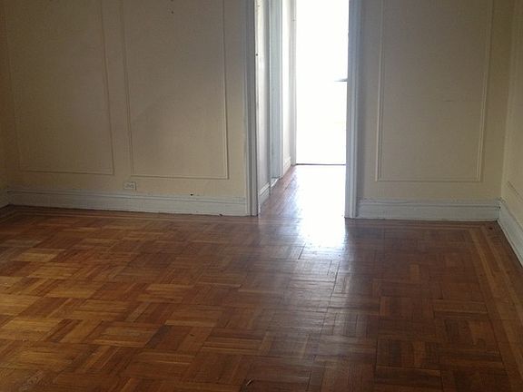 3rd image of 254 Seaman Ave APT F10
