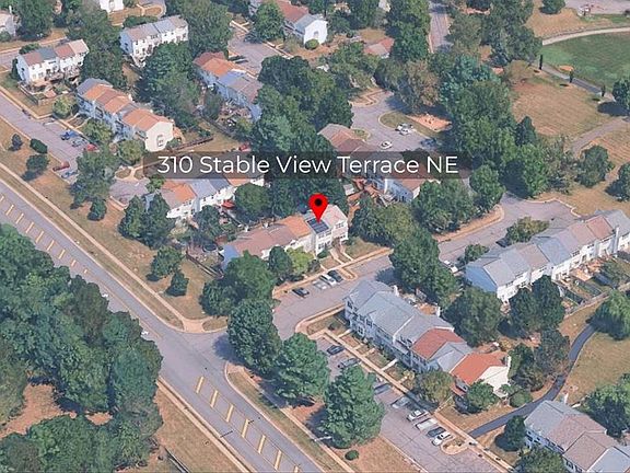 4th image of 310 Stable View Ter NE